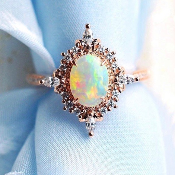 New 18K Rose Gold Opal Ring - Picture 2 of 4